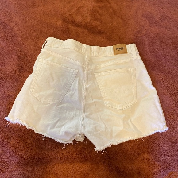 Levi’s - Picture 2 of 4